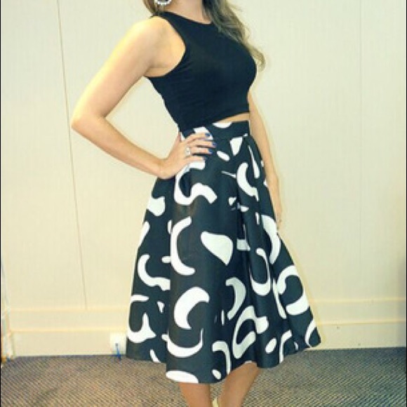 🆕💫💼High waist floral b & w thick winter skirt - Picture 4 of 7